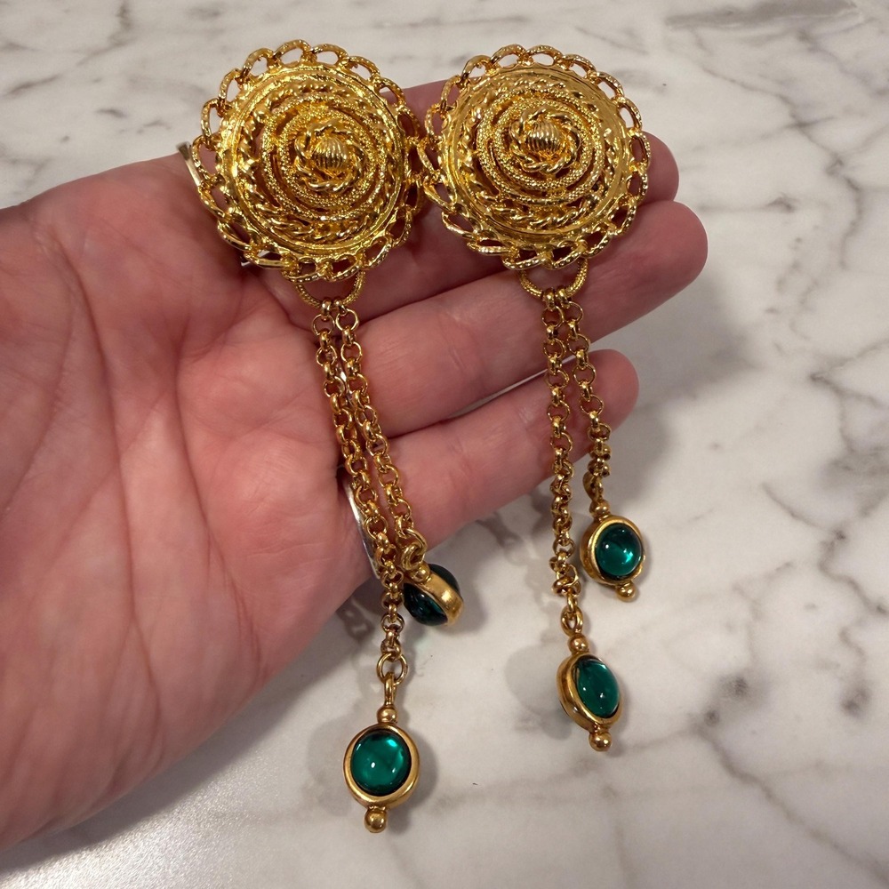 JBW Just The Right Thing Gold Plated Green Cab Chain Dangle Clip On Earrings